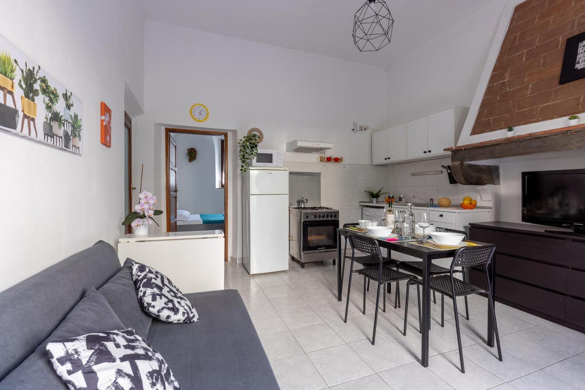 Pisa Bright Apartment Near The Airport Exterior photo